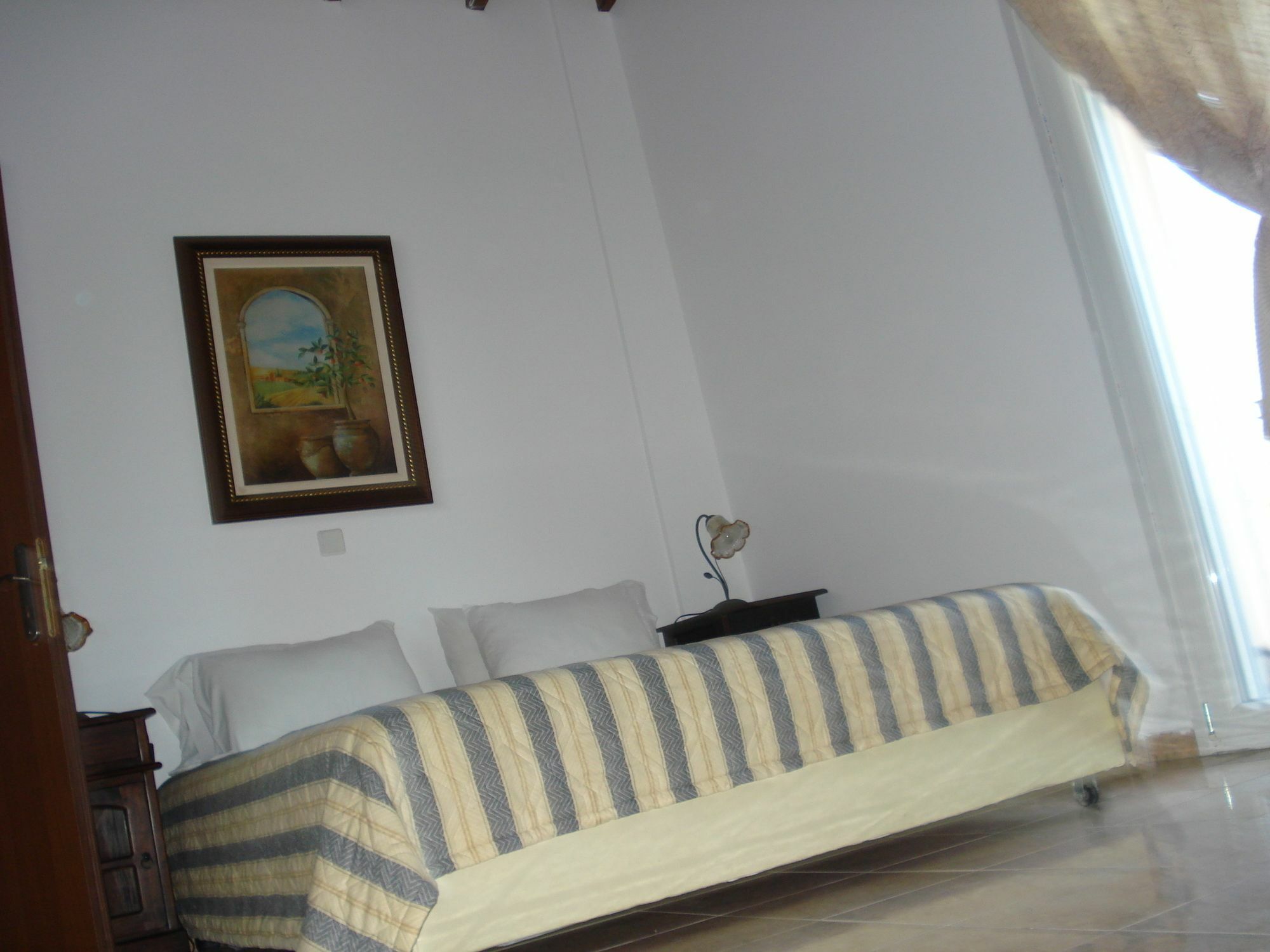 Sofia Studios Беницес Екстериор снимка